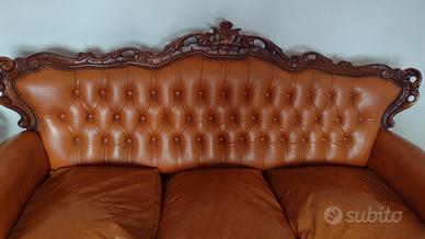 divano vintage in pelle 