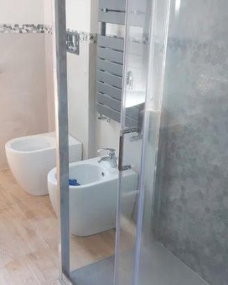 Marino trilocale arredato con terrazzo privato