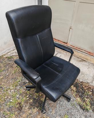 Sedia da Ufficio Nera in Pelle Reclinabile Usata 