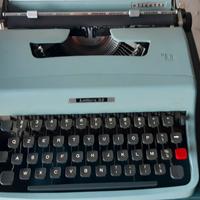 macchina da scrivere 