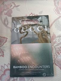 Brochure illustrata - Gucci 