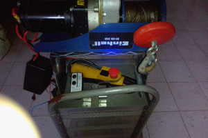 Paranco elettrico 12 Volta 500 Kg. Telecomando