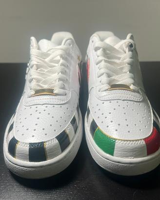 Sneakers personalizzate dipinte a mano
