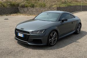 Audi TT Coupé 2.0 TFSI quattro S tronic S line