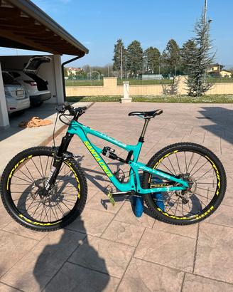 SANTA CRUZ NOMAD