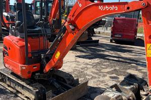 MiniEscavatore usato KUBOTA U17-3