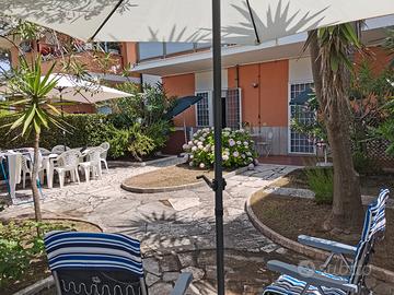 Appartamento con giardino a 150 m dal mare