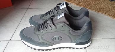 scarpe della champion