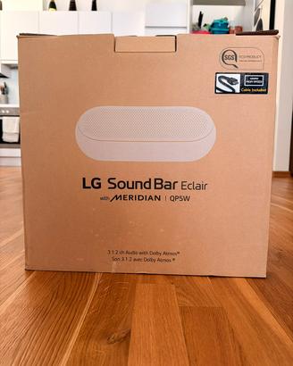 Soundbar design LG eclair QP5W bianca