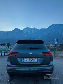 TIGUAN ALLSPACE R-LINE DSG 4MOTION 7POSTI