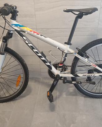 Bicicletta scott 24