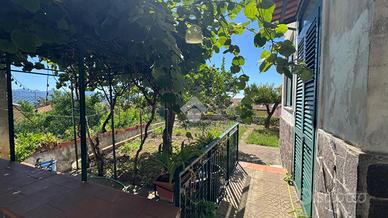 CASA SEMINDIPENDENTE A SAN CIPRIANO PICENTINO