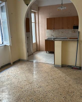 Appartamento Via Lucio Petrone - Salerno