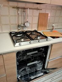 Cucina completa e salotto