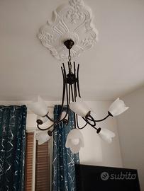 Lampadario in ferro battuto 