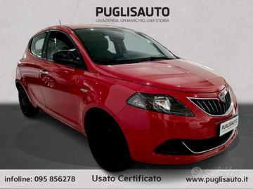 LANCIA Ypsilon 3ªs 1.0 FireFly 5p S&S Hybrid Silve