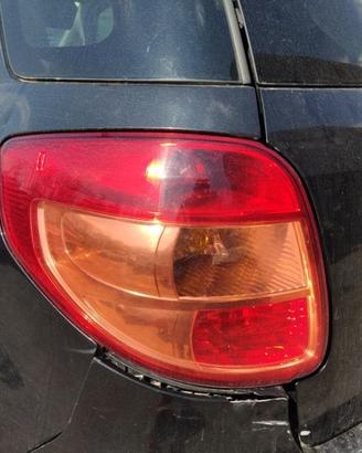 Fanale posteriore sinistro FIAT SEDICI del 2010