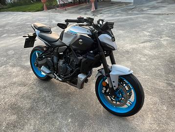 Yamaha mt 07 2025