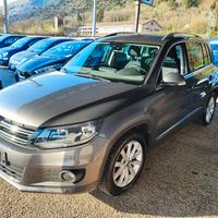 Volkswagen Tiguan 2.0 TDI 110 CV Sport & Style Blu