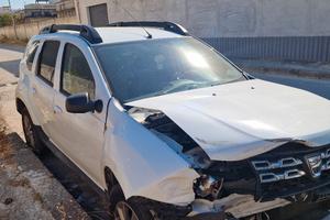 dacia duster incidentata 