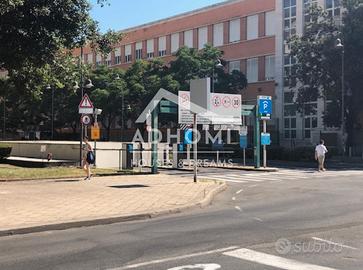 P.zza Repubblica/Tribunale - Posti Auto In Multipi