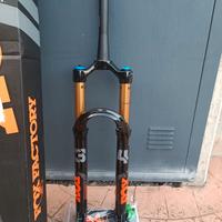 Fox Factory Kashima 34 Boost 29" 140 Grip2 NUOVA