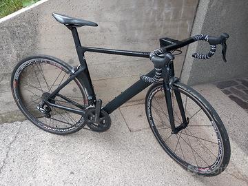 canyon aeroad nera 2018 ultegra di2