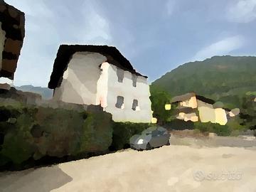 Casa da ristrutturare nel centro di Lana