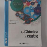 la Chimica al centro