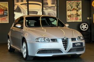 Alfa Romeo 147 3.2i V6 24V cat Selespeed 3 porte G
