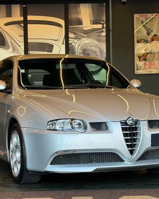 Alfa Romeo 147 3.2i V6 24V cat Selespeed 3 porte G