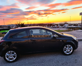 Opel Corsa 1.2 Benzina 2008 - Nera 3 Porte