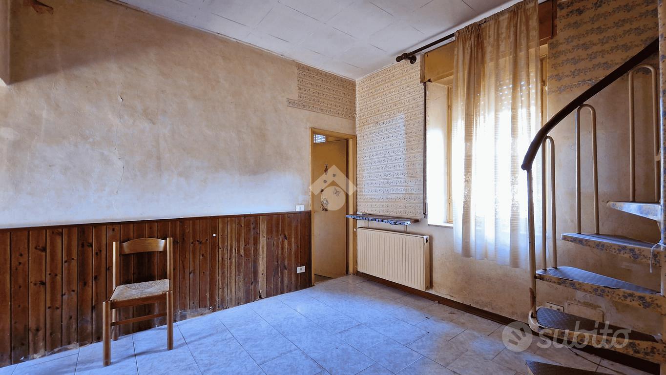 3 LOCALI A GALLARATE - Altro