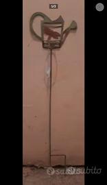 Palo metallo portapiante portabottiglie giardino