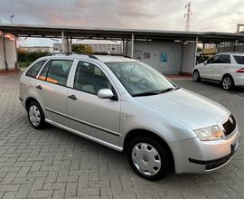 Skoda Fabia con gancio traino
