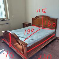 Struttura letto matrimoniale in legno