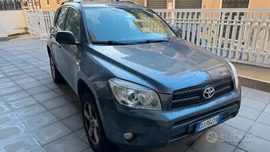 Toyota RAV 4 2.2 TDI