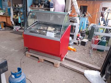 Vetrina frigo per gelati