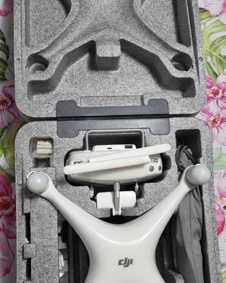 DJI Phantom 4