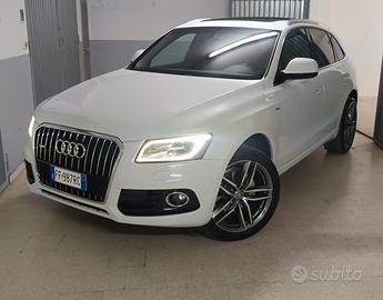 AUDI Q 5 S LINE 