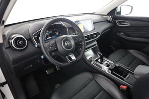 MG EHS Plug-in Hybrid Luxury