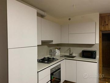 VENAS tre camere e due bagni, 6/8 posti