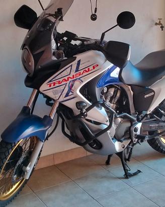 Honda Transalp 700 del 2010