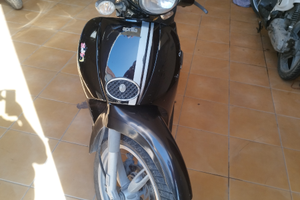 Aprilia scarabeo 2 t buoni condizioni