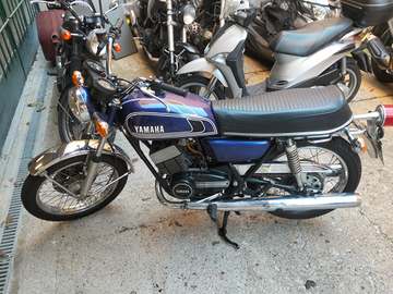 Yamaha RD 350 ASI targa oro