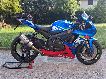 Gsx r 750