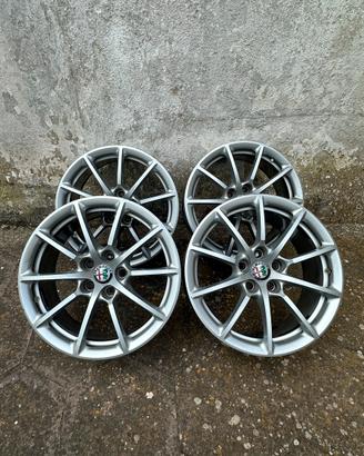 Cerchi in lega 17” originali x Alfa Romeo Stelvio