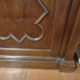 credenza in noce