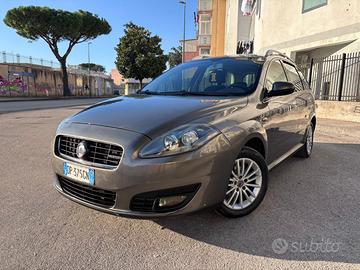 Fiat croma 1.9 mtj 2009 supet full opt x3 rate