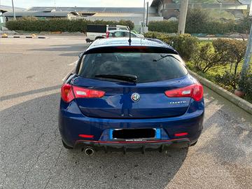 Alfa Romeo Giulietta 1.6 mtj 120 cv